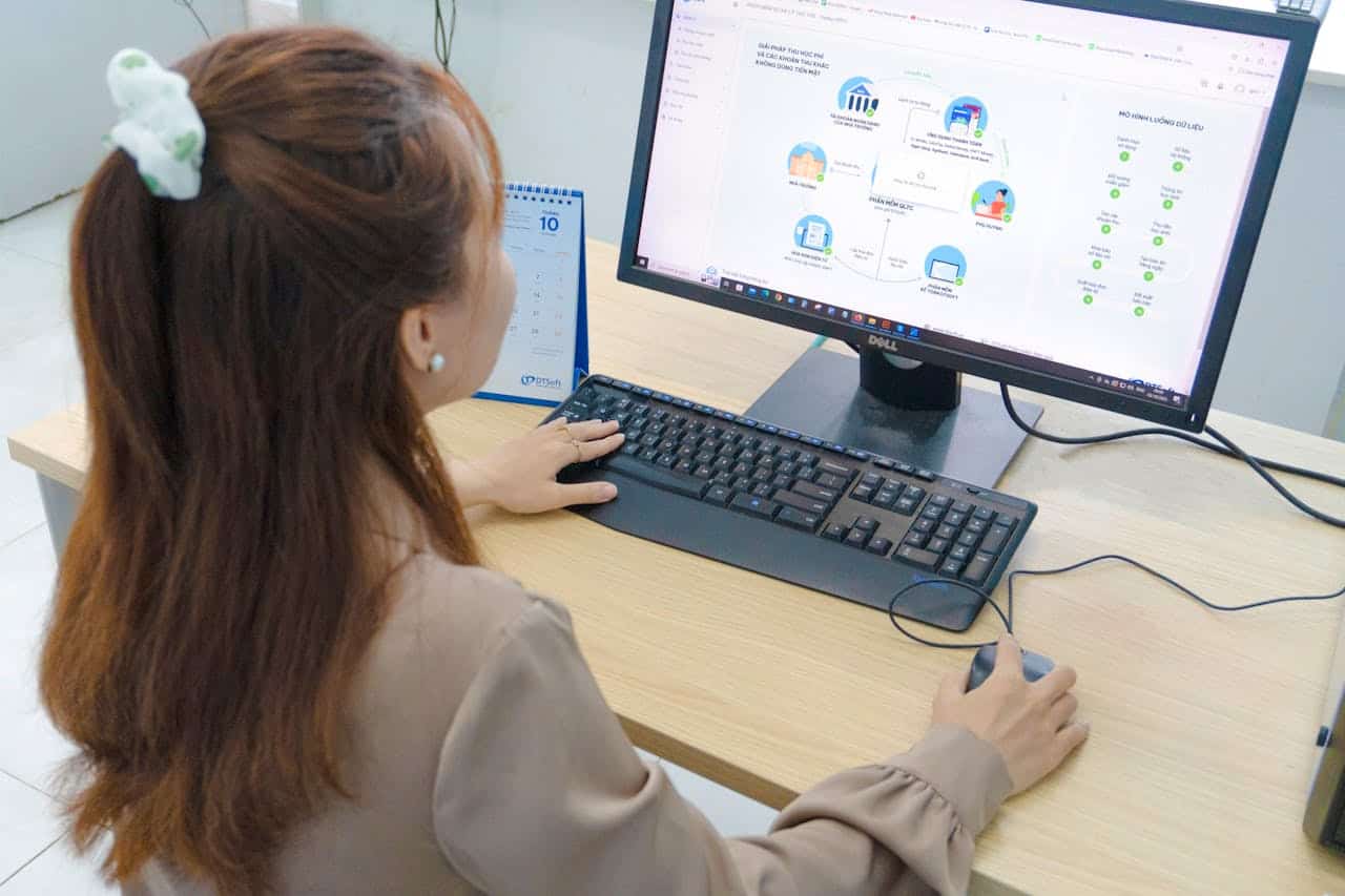 person using computer with AI form interface for lead qualification and data processing
